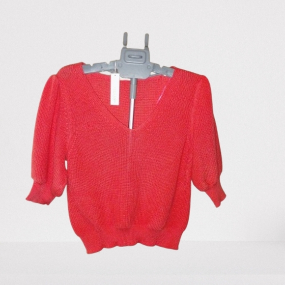 NWT Gentle Fawn V Neck Knit 3/4 Sleeve Sweater Color: Red/Punch SIZE S - Picture 1 of 4